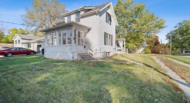 Photo of 300 N Grove St, Normal, IL 61761