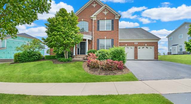 Photo of 35 Open Pkwy N, Hawthorn Woods, IL 60047