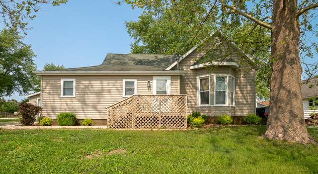 Photo of 215 S High St, Elliott, IL 60933