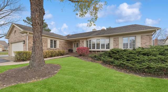 Photo of 134 Crichton Ln, Inverness, IL 60067