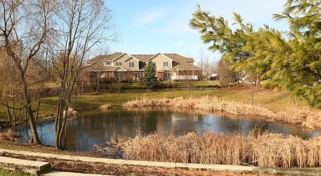 Photo of 504 Prairie Crossing Dr, New Lenox, IL 60451