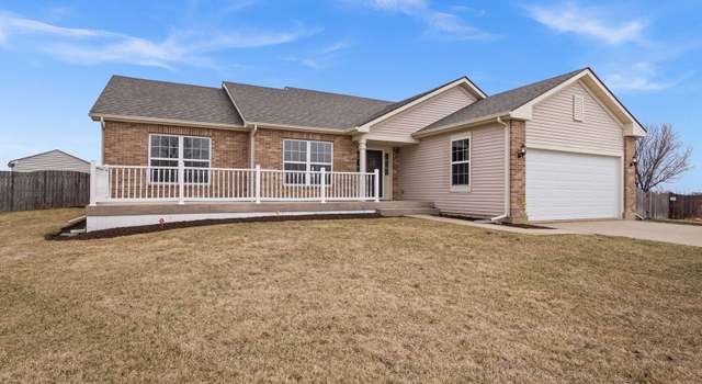 Photo of 724 Prairie Pond Cir, Malta, IL 60150
