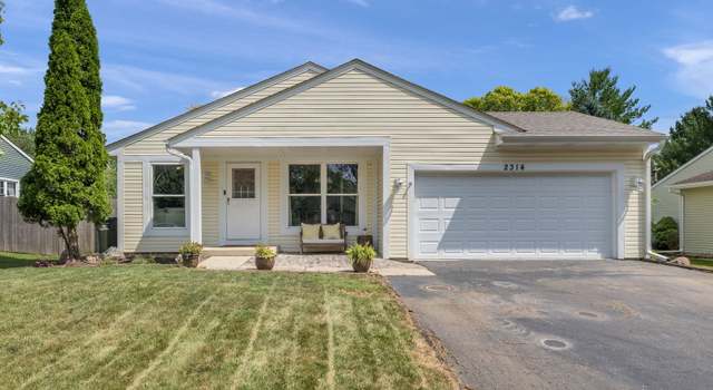 Photo of 2314 Wayland Ln, Naperville, IL 60565