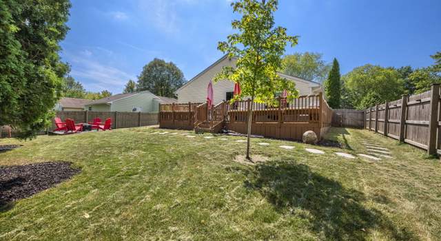 Photo of 2314 Wayland Ln, Naperville, IL 60565