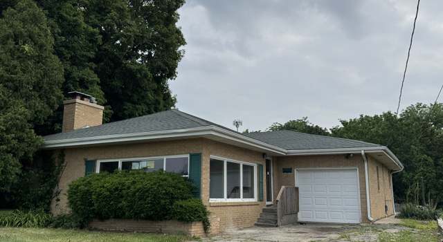 Photo of 2024 Montague Rd, Rockford, IL 61102