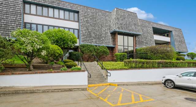 Photo of 150 Red Top Dr #101, Libertyville, IL 60048
