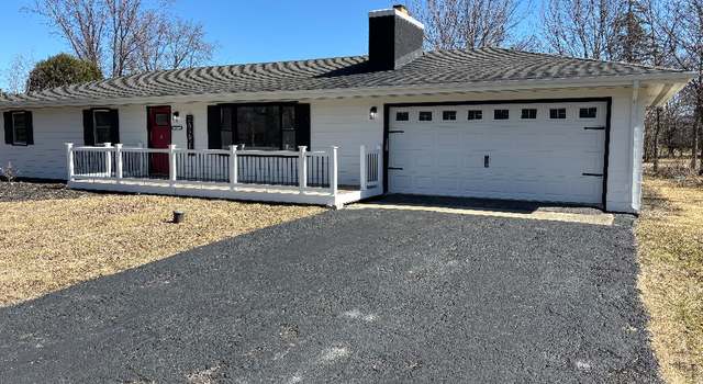 Photo of 210 Roberts Rd, New Lenox, IL 60451