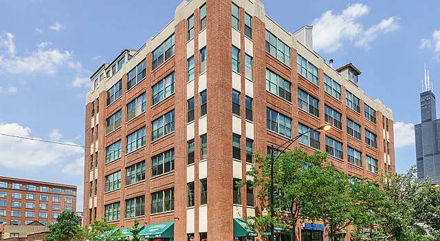 Photo of 812 W Van Buren St Unit 4E, Chicago, IL 60607