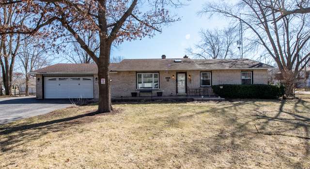 Photo of 10113 W Center St, Beach Park, IL 60087