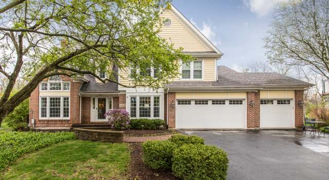 Photo of 6469 Bobby Jones Ln, Woodridge, IL 60517