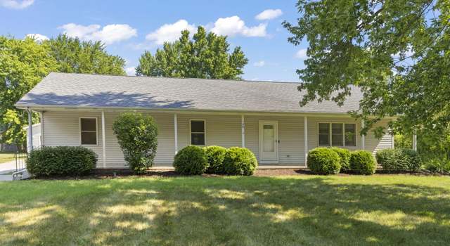 Photo of 146 E 3rd St, Braidwood, IL 60408