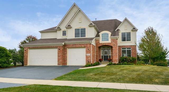 Photo of 39w197 Preston Cir, Geneva, IL 60134
