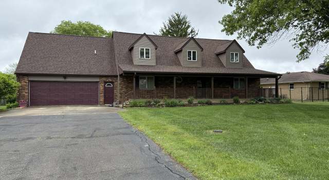 Photo of 39 S Pickett Dr, Fisher, IL 61843