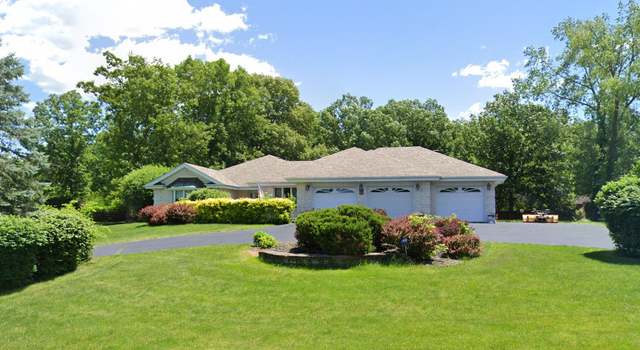 Photo of 24029 S Plum Valley Dr, Crete, IL 60417
