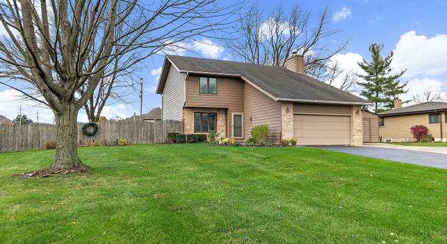 Photo of 1530 Sunset Dr, Schaumburg, IL 60193