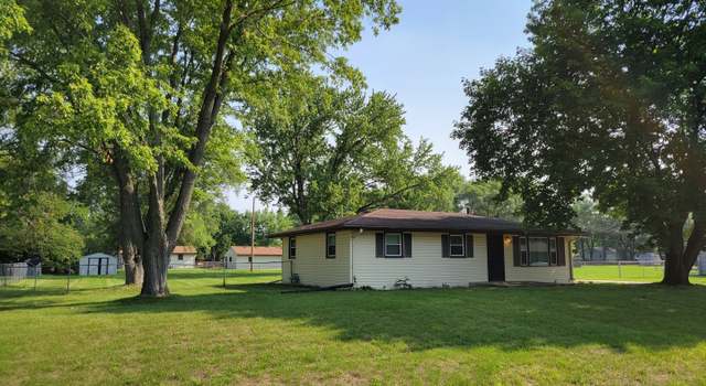 Photo of 1508 Millicent Dr, Machesney Park, IL 61115