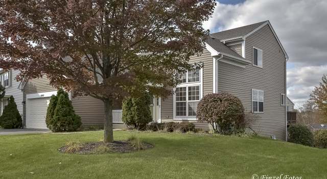 Photo of 9911 Chetwood Dr, Huntley, IL 60142