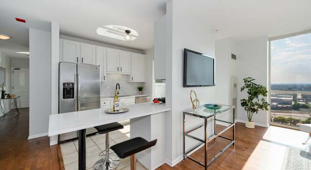 Photo of 645 N Kingsbury St #1801, Chicago, IL 60654