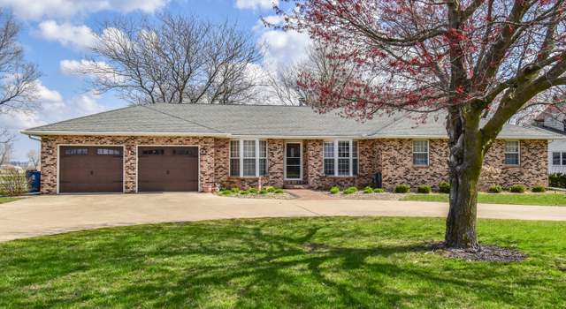 Photo of 102 N Angell St, Odell, IL 60460