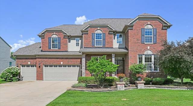 Property at 5124 Christa Dr, Naperville, IL 60564, 4 beds, 3.5 baths