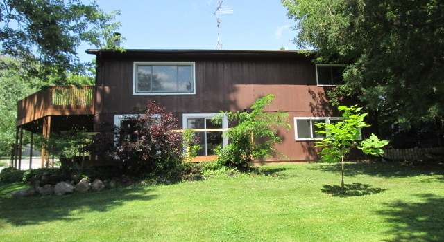 Photo of 21657 W Birch St, Lake Villa, IL 60046