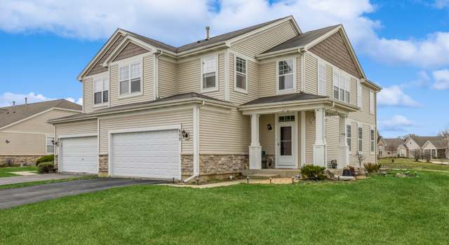 Photo of 600 Schubert St, Woodstock, IL 60098