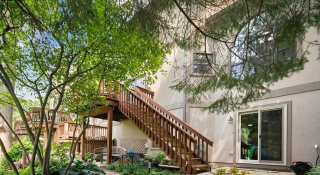 Photo of 1235 Hobson Oaks Dr, Naperville, IL 60540