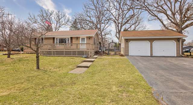 Photo of 2809 Tower Dr, Holiday Hills, IL 60051