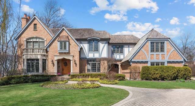 Photo of 1350 W Kennicott Dr, Lake Forest, IL 60045
