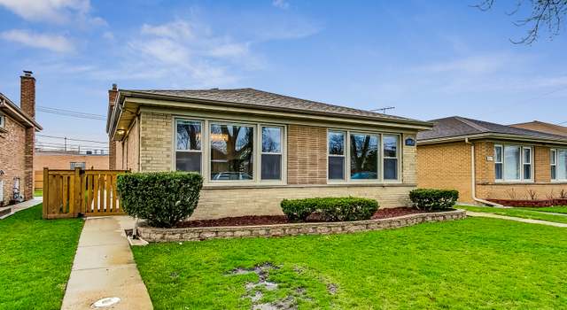 Photo of 3831 Warren St, Skokie, IL 60076