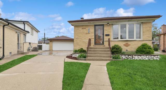Photo of 3838 Emerson Dr, Schiller Park, IL 60176