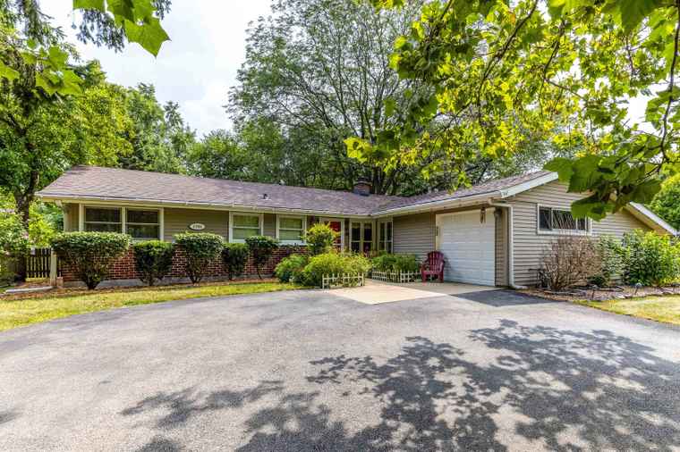Photo of 1701 W Schaumburg Rd Schaumburg, IL 60194
