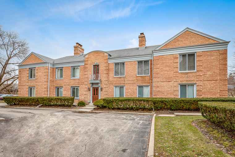 Photo of 1499 Shermer Rd Unit 204E Northbrook, IL 60062