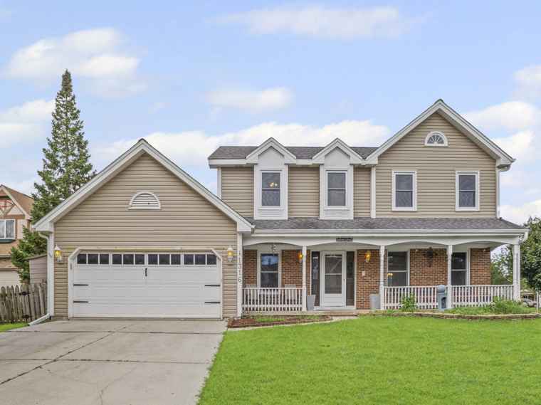 Photo of 1316 Sheffield Ct Carol Stream, IL 60188
