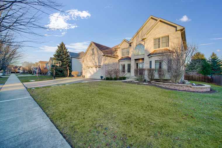 Photo of 12929 Alpine Way Plainfield, IL 60585