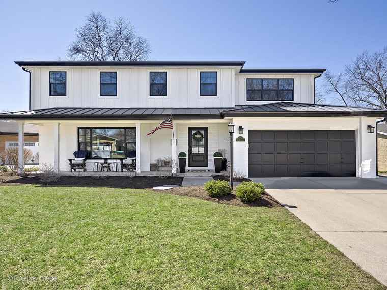 Photo of 5214 Howard Ave Western Springs, IL 60558