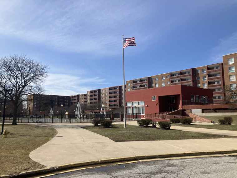 Photo of 400 Park Ave #411 Calumet City, IL 60409