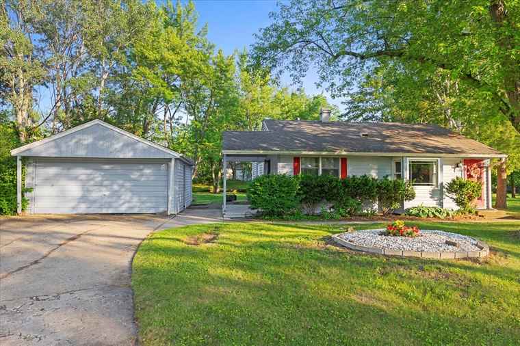 Photo of 9 Craig Ter Lake Zurich, IL 60047