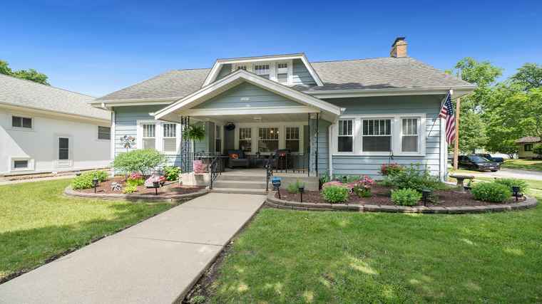 Photo of 2003 Melrose St Rockford, IL 61103