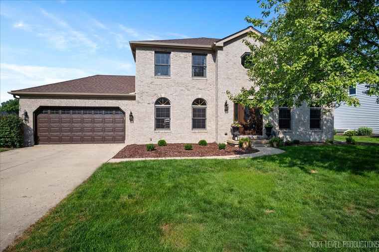 Photo of 803 Millview Dr Batavia, IL 60510