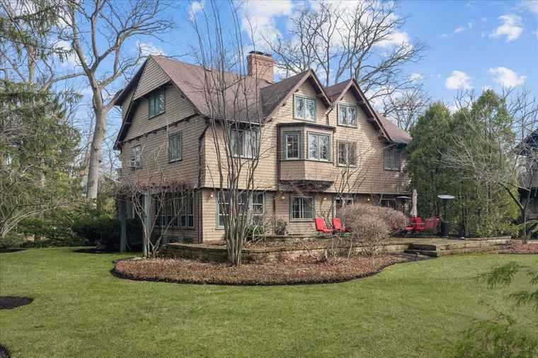 Photo of 215 Prospect Ave Highland Park, IL 60035