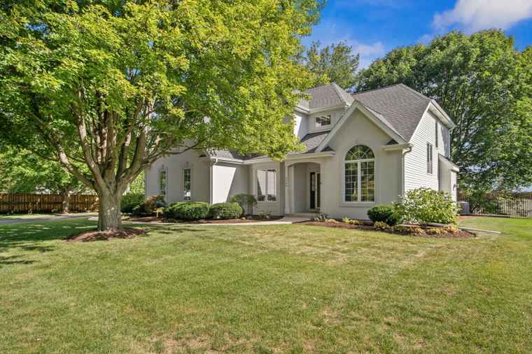 Photo of 2304 Collins Ct Batavia, IL 60510