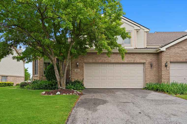 Photo of 61 Iliad Dr Tinley Park, IL 60477