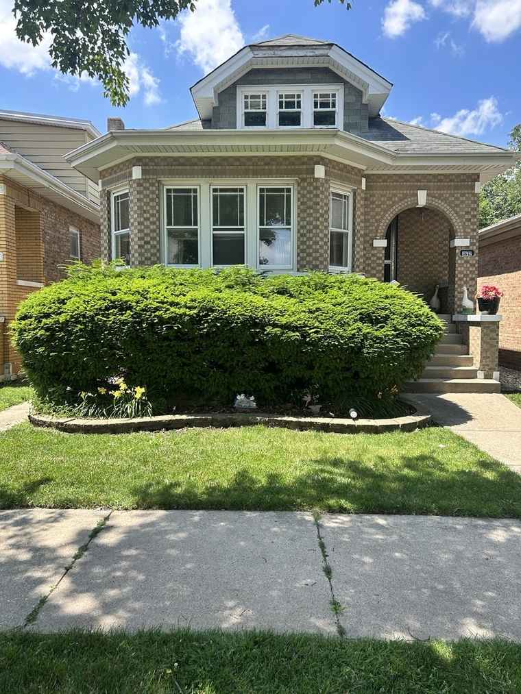 Photo of 3612 East Ave Berwyn, IL 60402