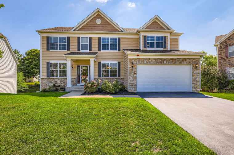 Photo of 5160 Carriana Ct Hoffman Estates, IL 60010