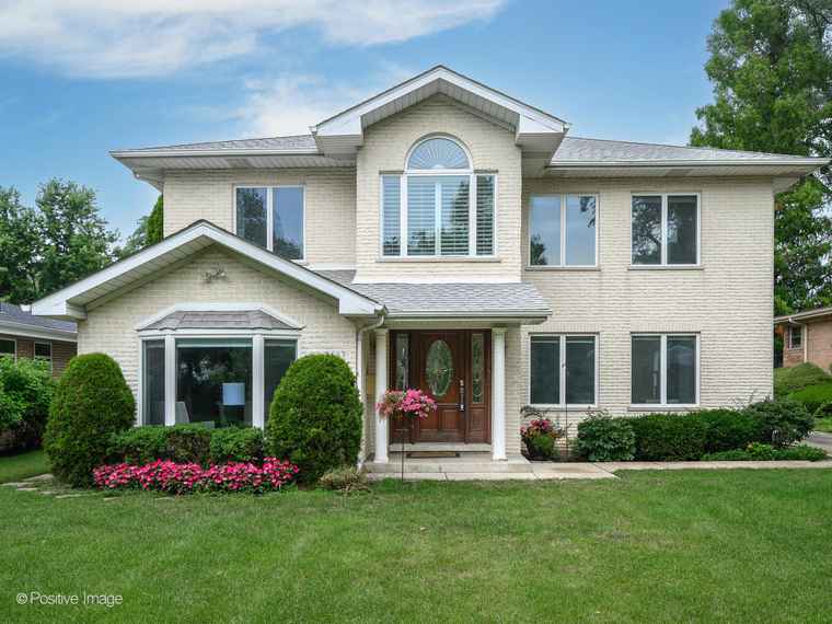 Photo of 2612 Wilmette Ave Wilmette, IL 60091