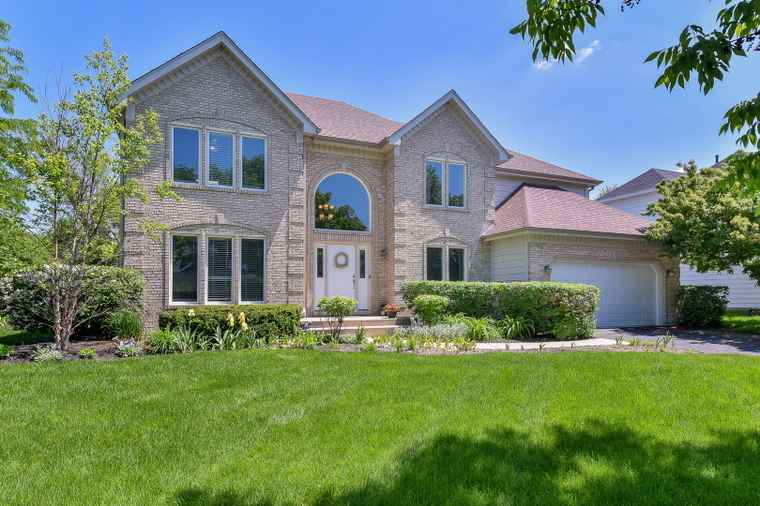 Photo of 3504 Becket Ln Naperville, IL 60564