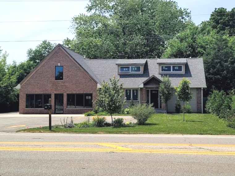 Photo of 618 Barron Blvd Grayslake, IL 60030
