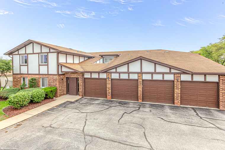 Photo of 5008 W 122nd St Unit 2B Alsip, IL 60803