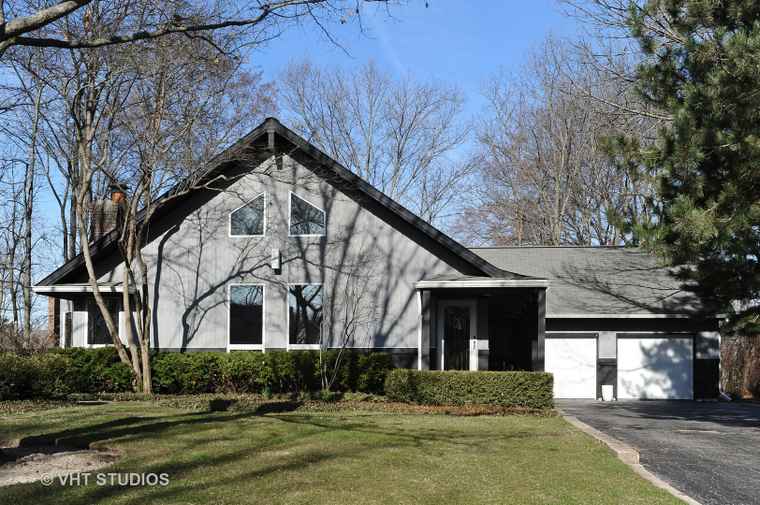 Photo of 1140 Highland Ave Lake Forest, IL 60045